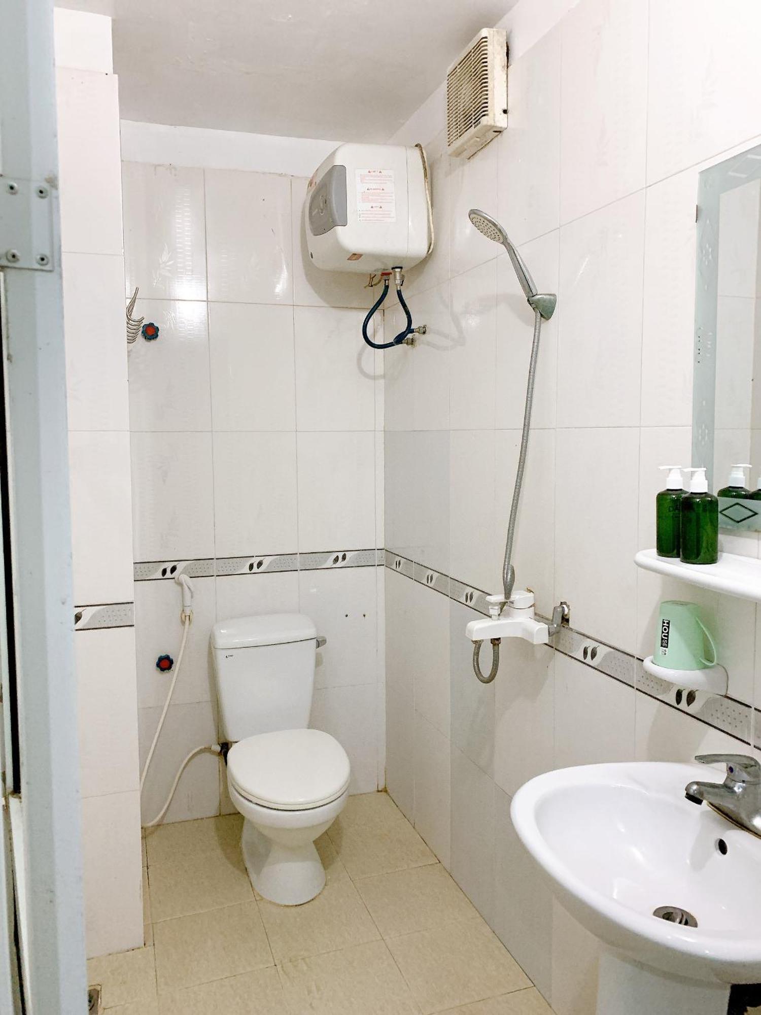 Long Guest House Dong Khe Sau Esterno foto