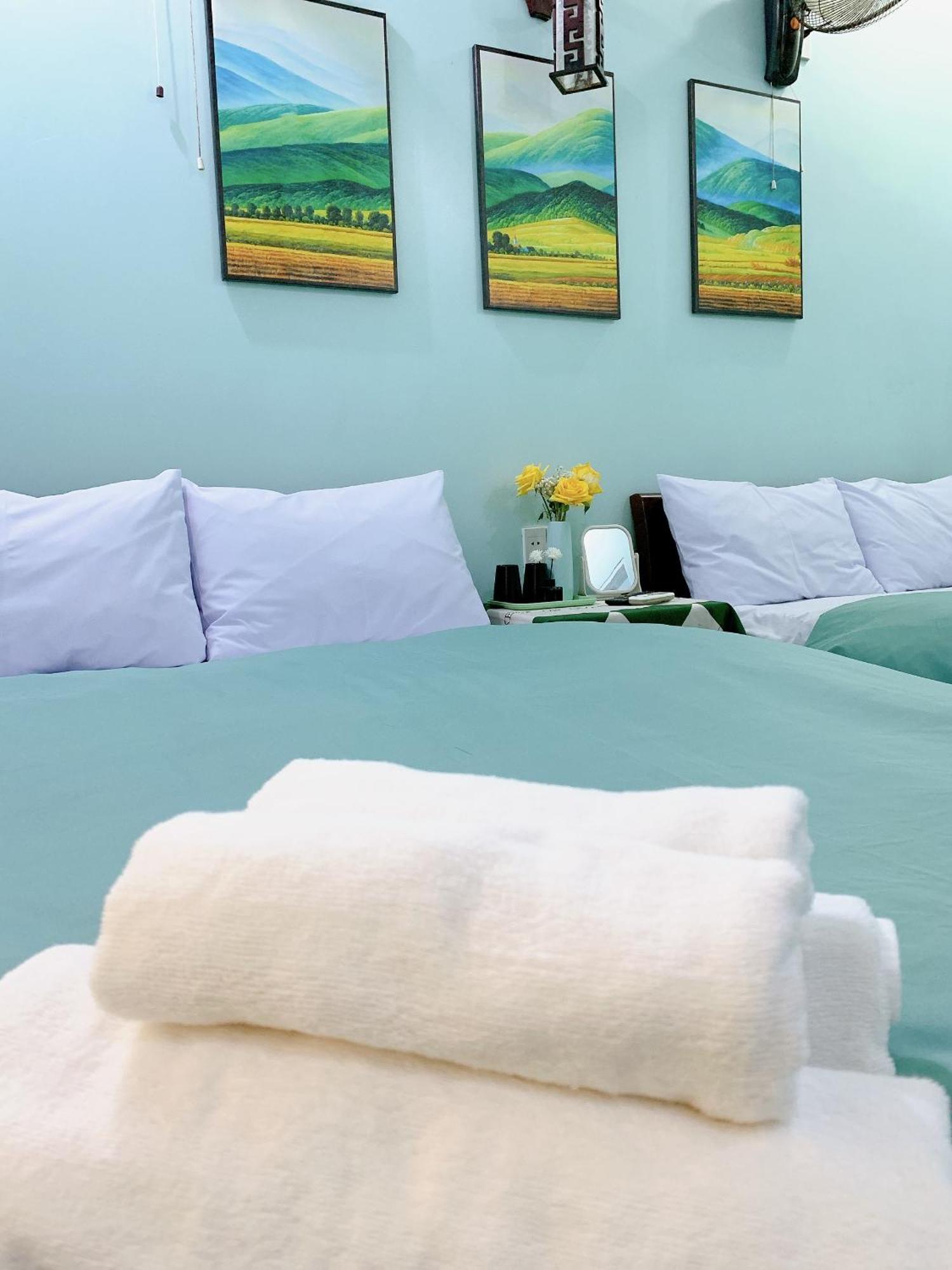 Long Guest House Dong Khe Sau Esterno foto